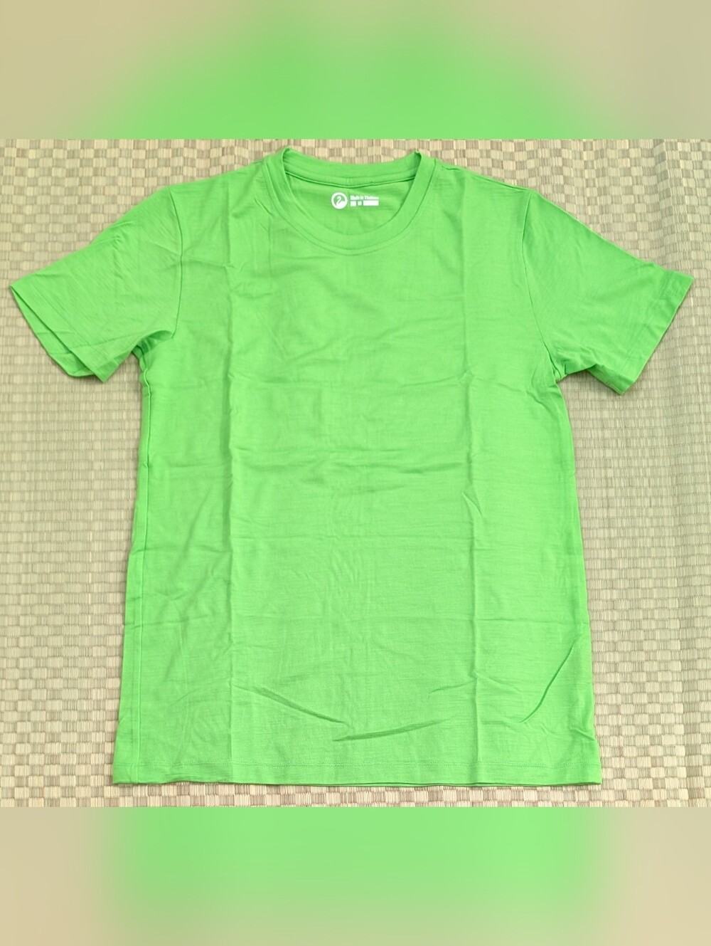 LNWOT Outlier Ultrafine Tee UFT Merino Wool Radioactive Green Men's Size Medium
